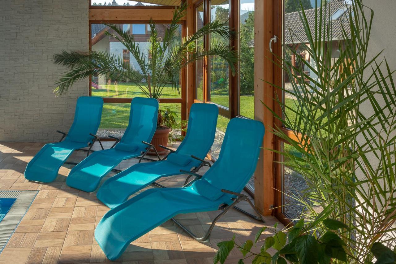 Apartmany A Studia Villa Flora Liptovská Sielnica Exterior foto